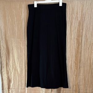 Long black women’s Sonoma life + style skirt